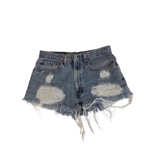 Levi's 550 Distressed Light Wash Denim Cut Off Shorts Women's Size 31